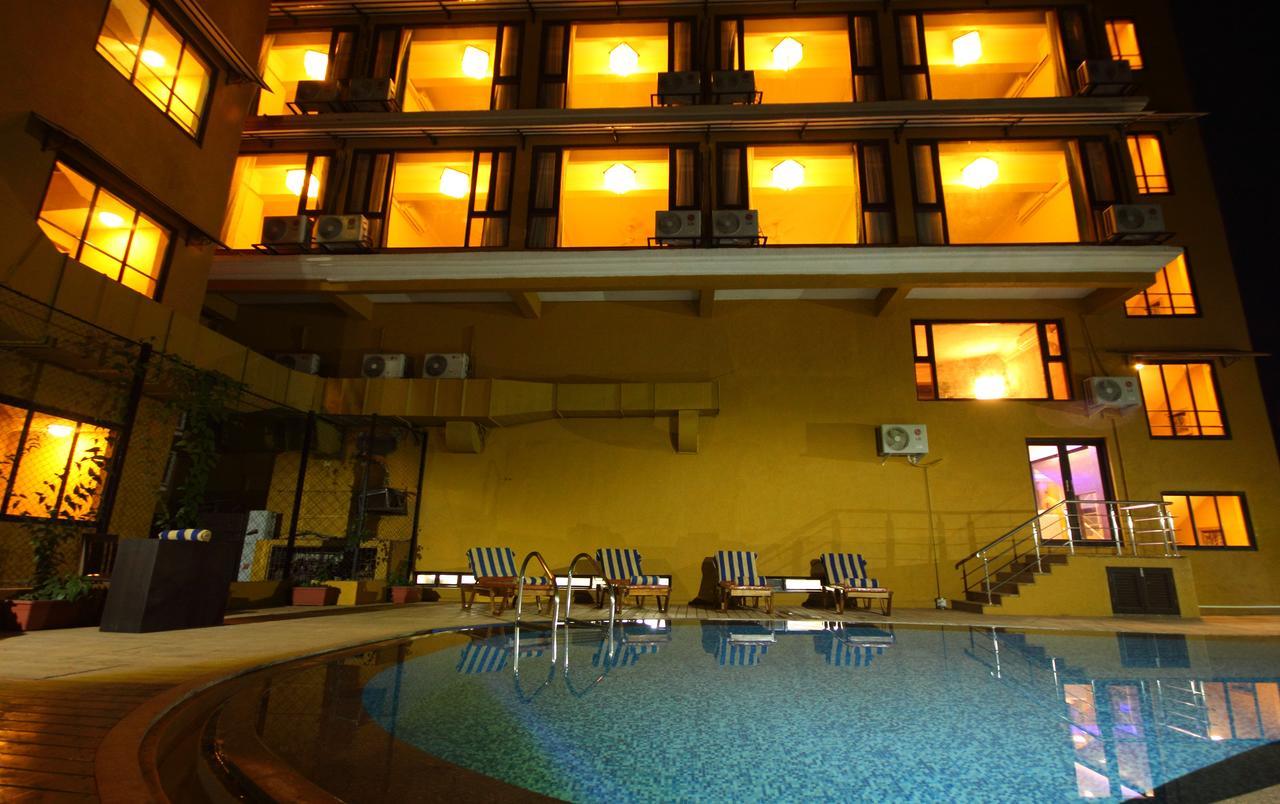 เดอ พาคะ เดค คอมฟอร์ต Hotel GOA ภายนอก รูปภาพ